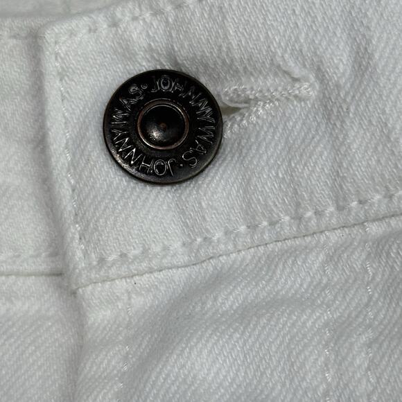 Johnny Was Cropped Baby Boot White Jeans women Flowers Eyelet size 32 - Picture 9 of 12